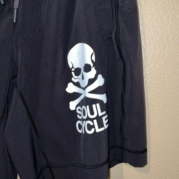 Lululemon x Soul Cycle Lined Pacebreaker Shorts - Picture 2 of 3